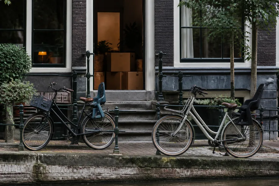 Moving, Family and Settling In in the Netherlands, illustrated
